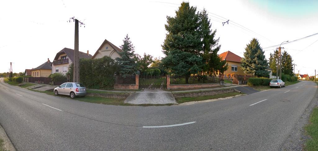 Natura Vendeghaz Pazmand Exterior foto