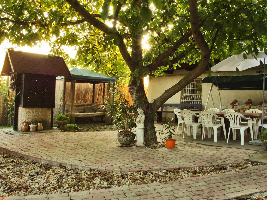 Natura Vendeghaz Pazmand Exterior foto